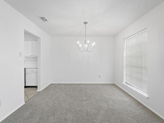 2nd image of 3925 Wendover Dr