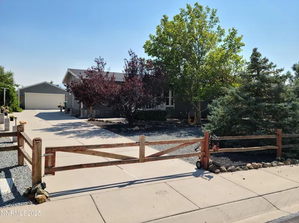 315 Mica Cir, Mound House, NV 89706