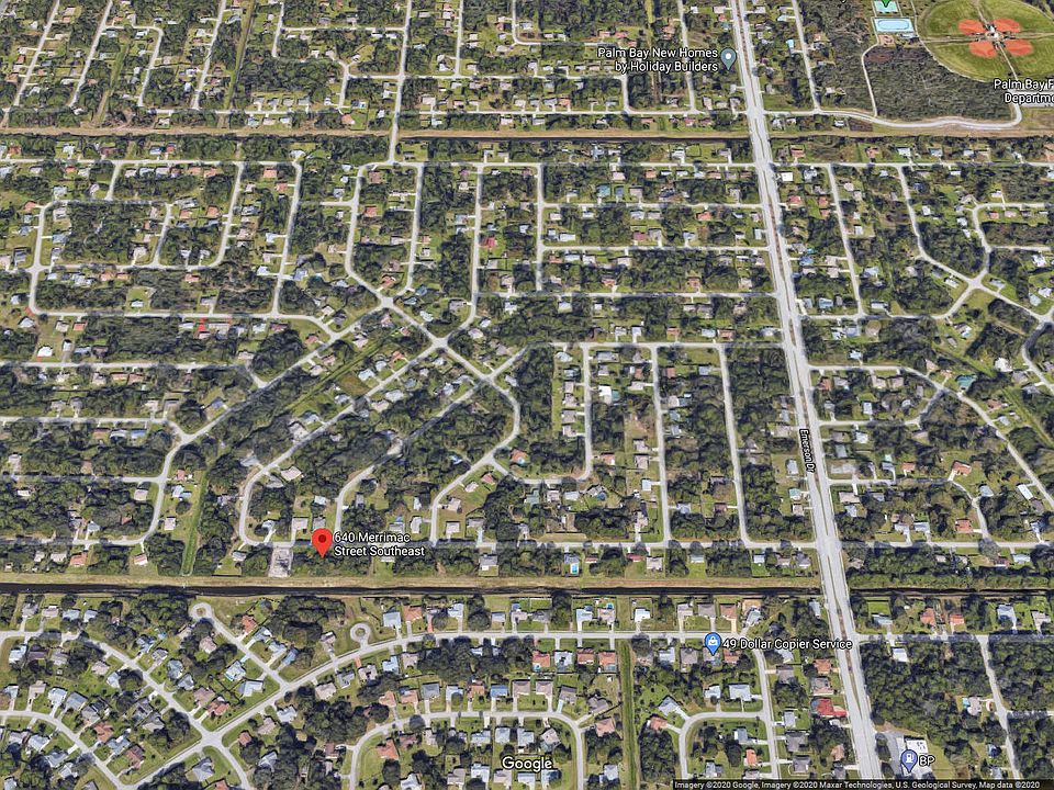 1st image of 640 Merrimac St SE