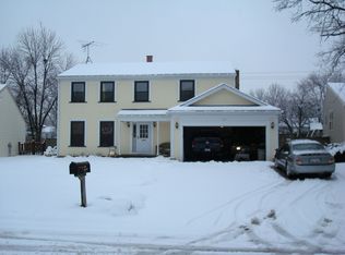 1133 Devonshire Rd, Buffalo Grove, IL 60089