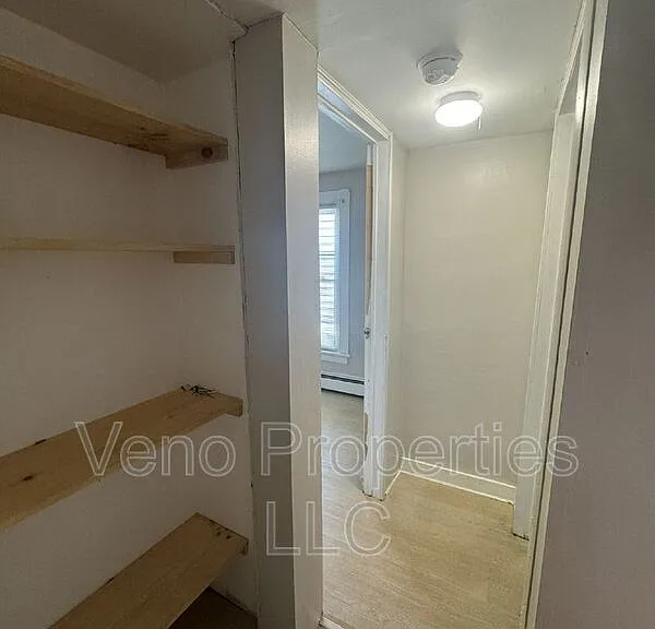 129 N 3rd Ave #2 — Photo 13