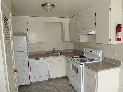 2nd image of 20015 30th Ave E Unit 4