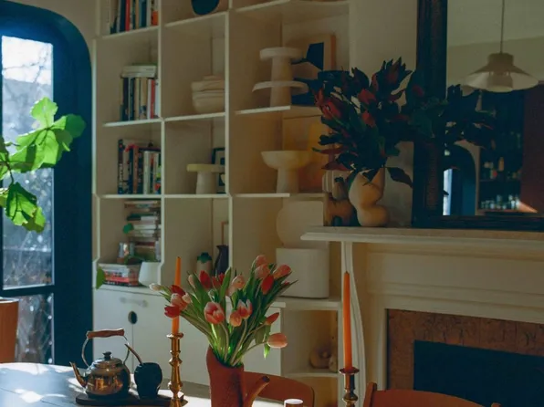 844 Putman Avenue image 7 of 17