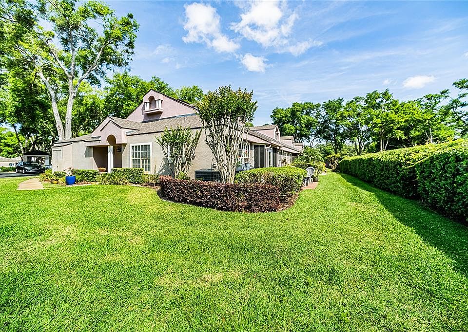 1st image of 248 WIMBLEDON CIRCLE