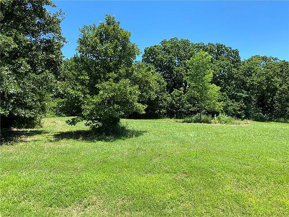 2nd image of Abigail Dr Lot 8