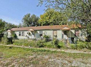 3948 E Roseberry St, Wichita, KS 67210