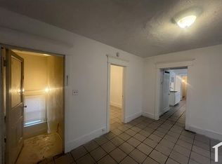 3356 N 2nd St, Milwaukee, WI 53212