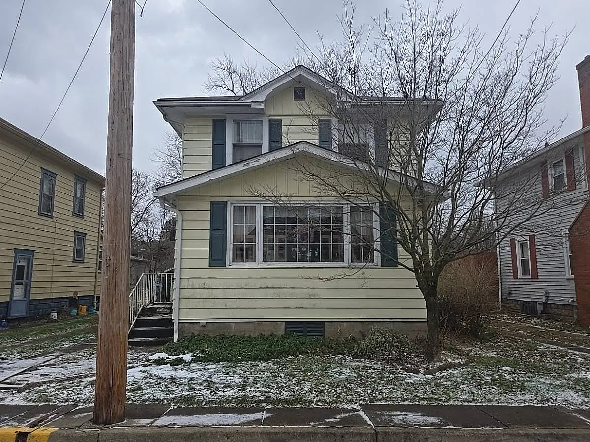 861 Canal St photo 1