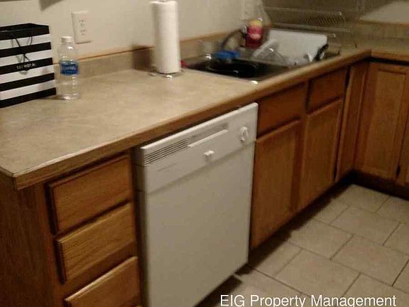 2nd image of 966 Robert St S APT 105