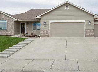 9303 Torrey Pines Ln, Yakima, WA
