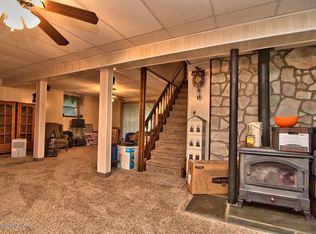 2427 Azalea Way, East Stroudsburg, PA 18302