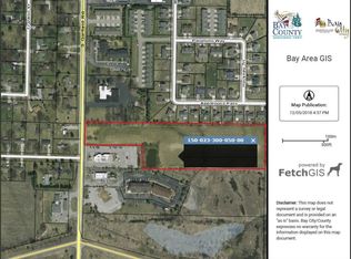 4949 Garfield Rd, Auburn, MI 48611