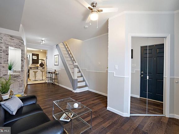2nd image of 25 N Streeper St #1