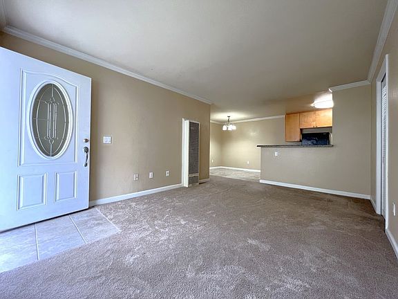 4th image of 768 Florida St