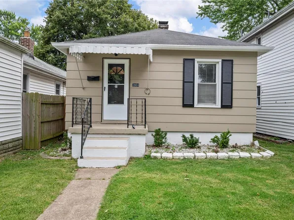 3904 Walsh St, Saint Louis, MO 63116