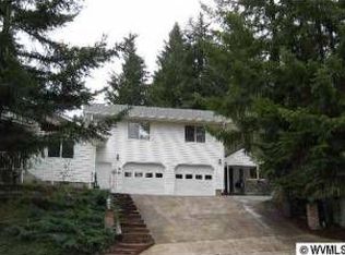 520 Strawberry Loop, Sweet Home, OR 97386