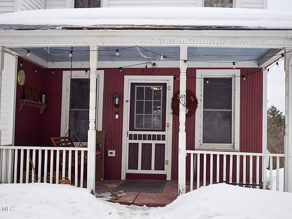 3rd image of 202 New Turnpike Road