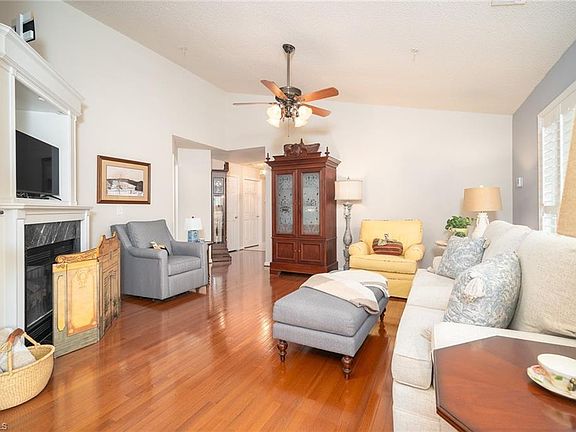 4th image of 5009 Bass Chapel Rd APT 3A