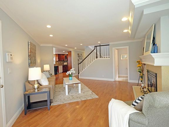3rd image of 5313 Centerhart Ct