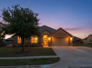 114 Hillcrest Way, Crandall, TX 75114