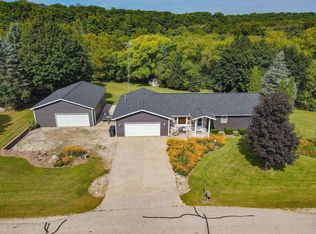 W7666 Stacey Ln, Whitewater, WI 53190