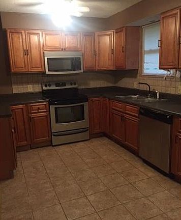 5th image of 629 Odus Dr