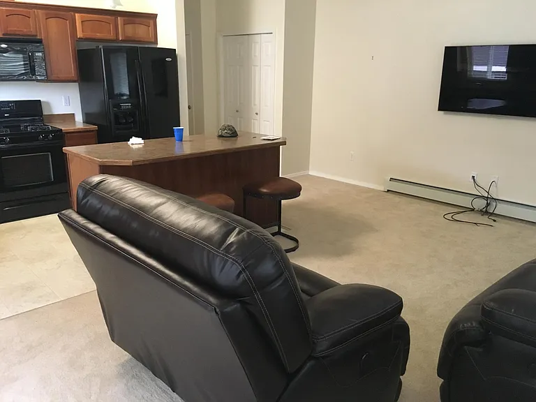 11176 Aberdeen Cir #B — Photo 8