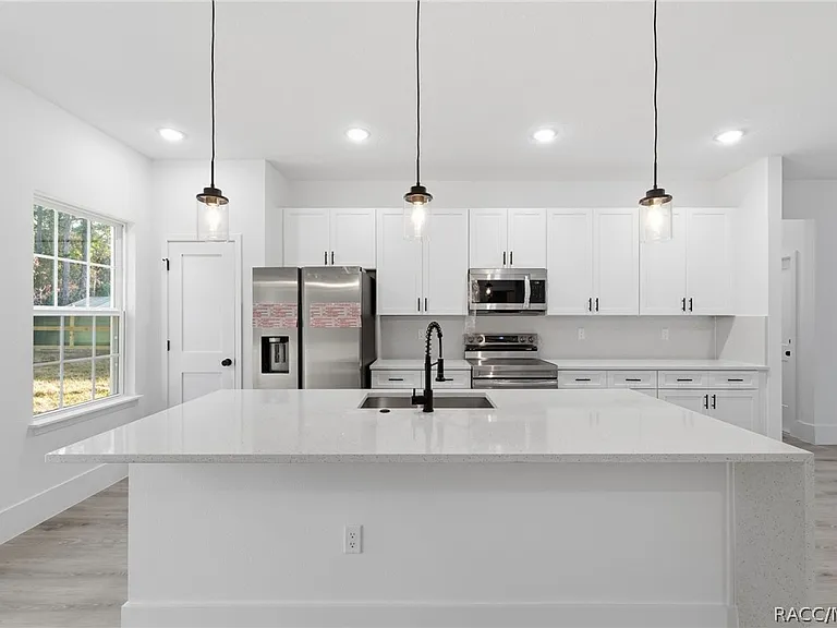 7047 N Lime Dr — Photo 11