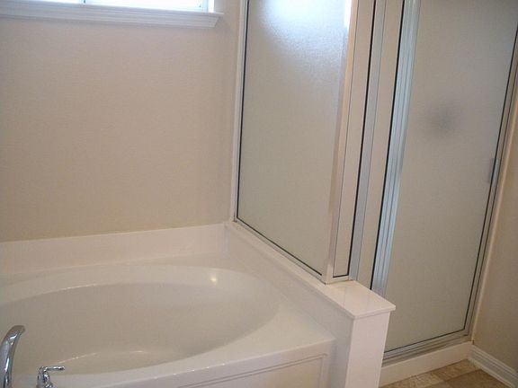 TUB/SHOWER