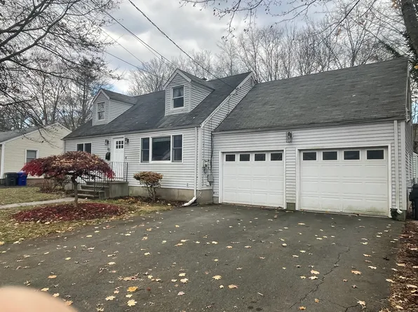 43 Home Place, Branford, CT 06405