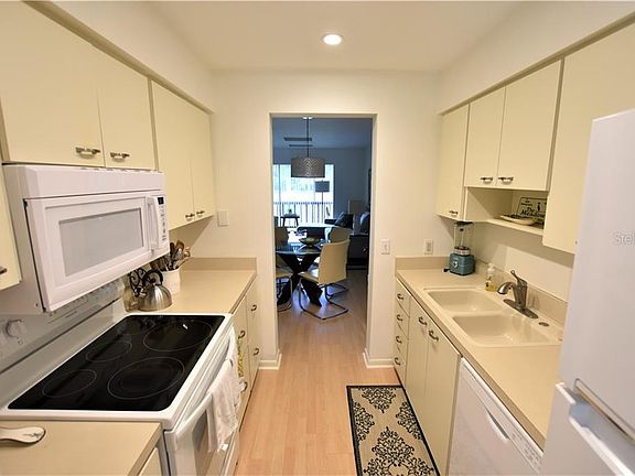2nd image of 4610 Longwater Chas #80