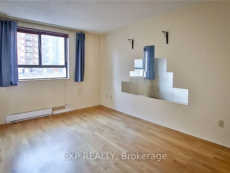 470 Laurier Ave W #403 — Photo 9