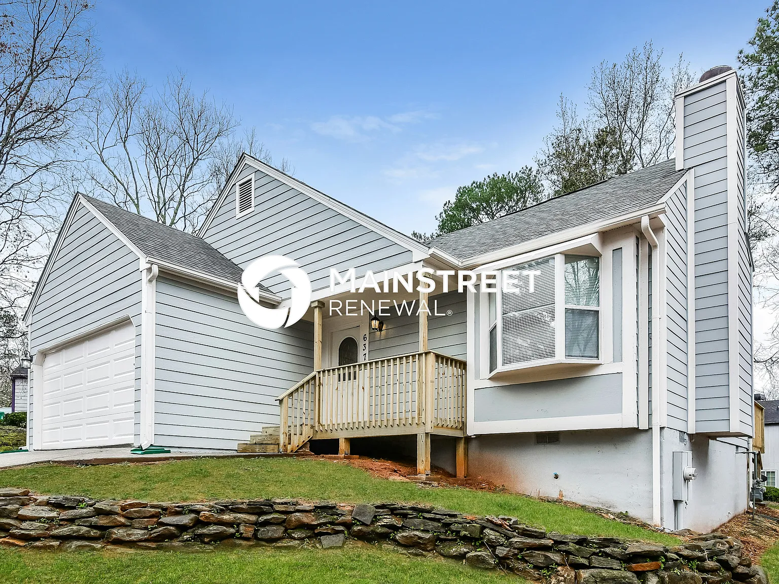 637 Woodcrest Manor Dr — Photo 1