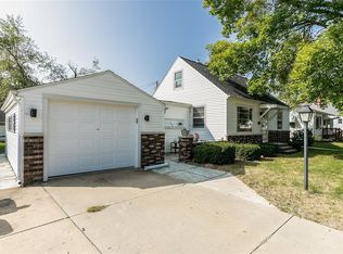 3015 Dalewood Ave SE, Cedar Rapids, IA 52403