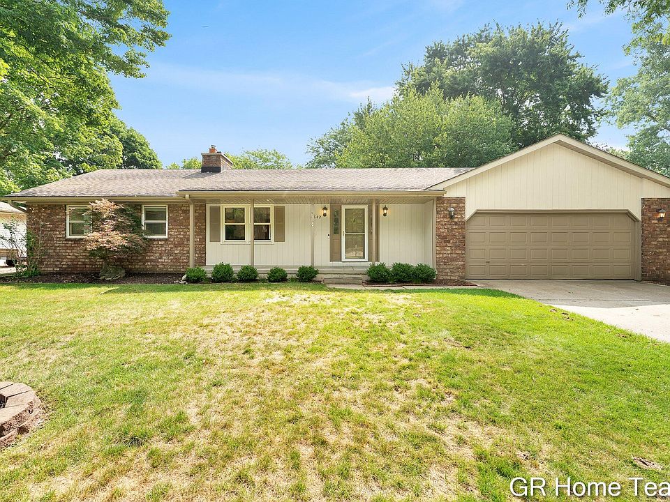 1st image of 4542 Terry Dr SE