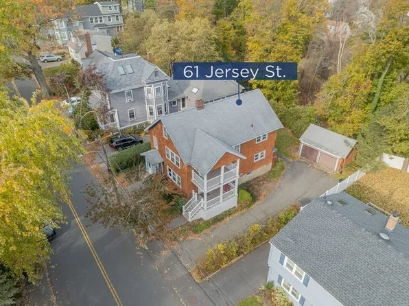 61 Jersey St, Marblehead, MA 01945