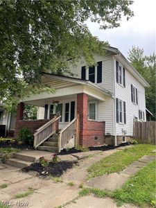 1335 Chestnut St, Coshocton, OH, 43812