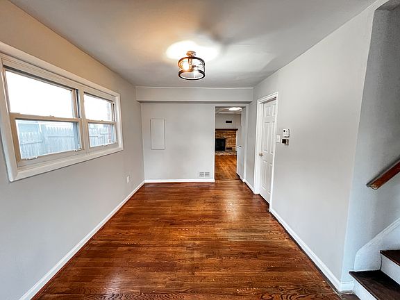 5th image of 12623 Farnell Dr