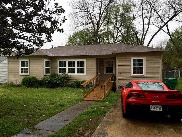 1st image of 3327 Moore Dr
