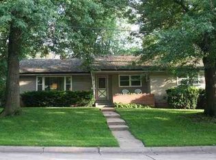 8203 Morton St, Ralston, NE 68127