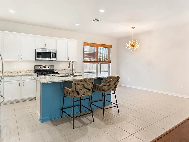 38363 Brown Rd — Photo 5