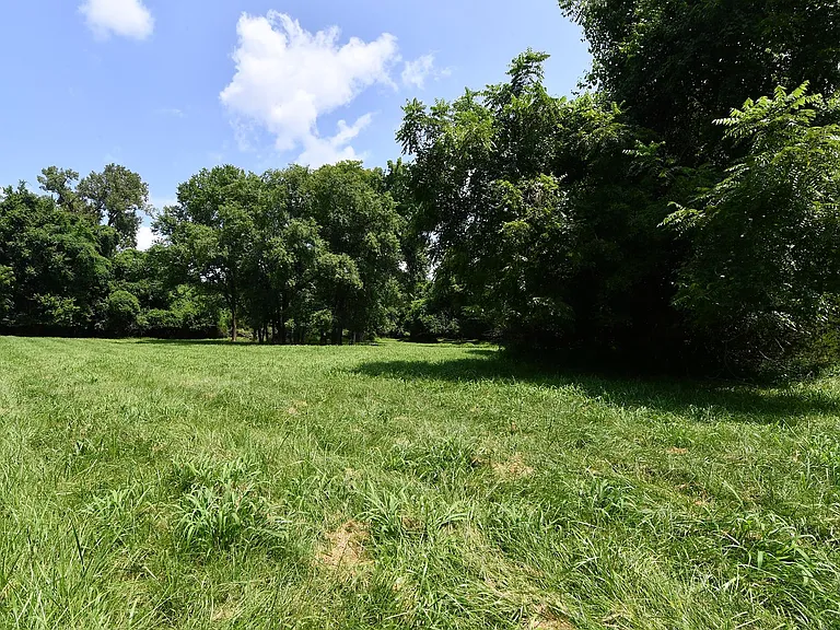 2706 Christy Ave — Photo 49