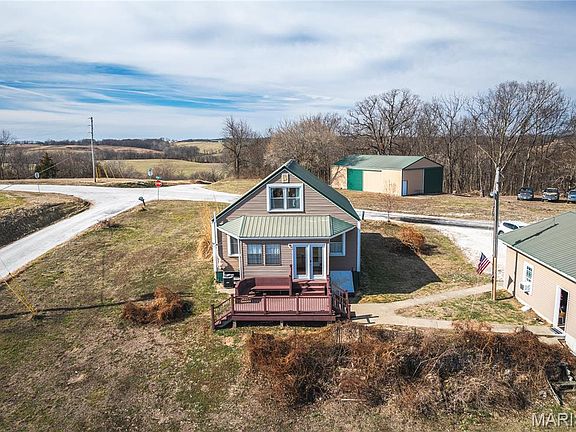 5th image of 1148 Ridge Rd