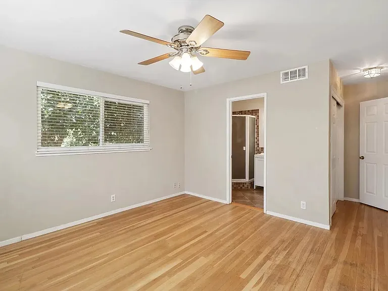 9036 New Dawn Dr — Photo 12
