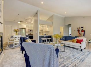 17664 W Lincoln Ave, New Berlin, WI 53146