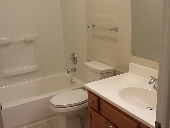 3rd image of 527 W 61st St