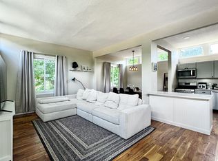 4201 Pommel Pl, West Des Moines, IA 50265