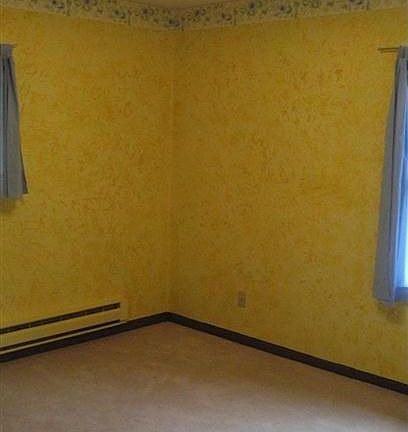 5th image of 4 White Oak Ct
