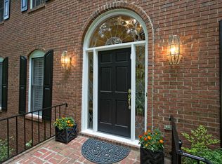 995 Riverside Trce, Sandy Springs, GA 30328