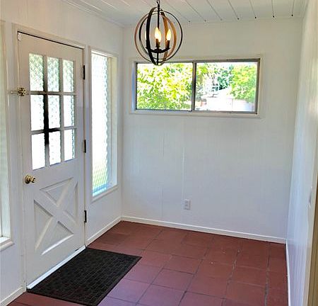 4th image of 1690 El Capitan Dr